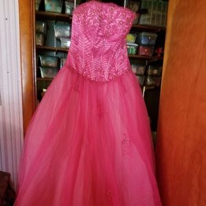 Prom dress